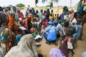 La crisis en Sudán provoca desplazamientos masivos y devastación. Urge acceso humanitario para aliviar el sufrimiento de la población afectada.