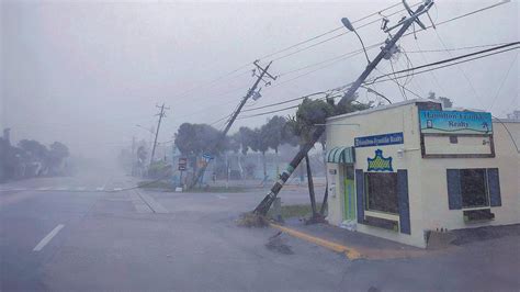 Huracán Milton azota Florida: destrucción masiva, cortes de electricidad y evacuaciones. Autoridades y comunidades trabajan juntas en la recuperación.